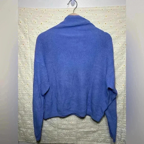The Country Fair Boutique Women's Turtleneck Sweater, Periwinkle,SZ Small,Great - Picture 3 of 8